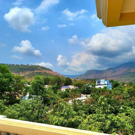 Hang Meas Boutique Hotel Kampot Exterior foto