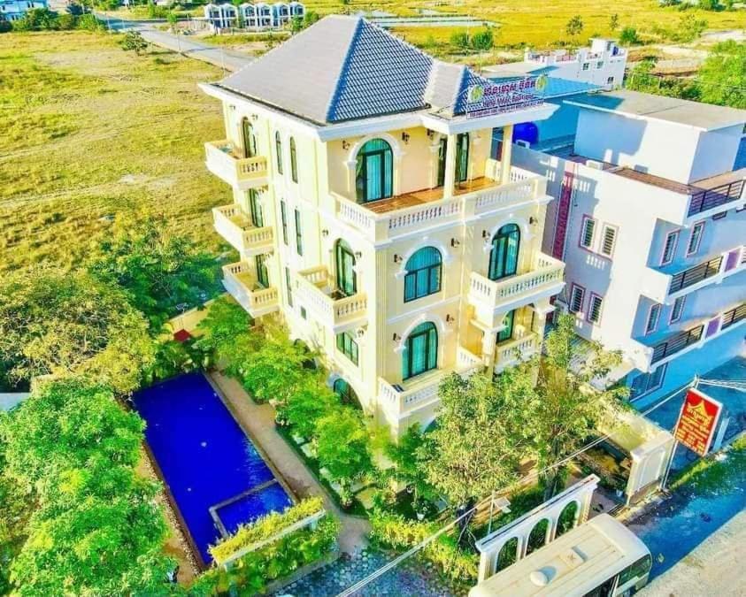 Hang Meas Boutique Hotel Kampot Exterior foto