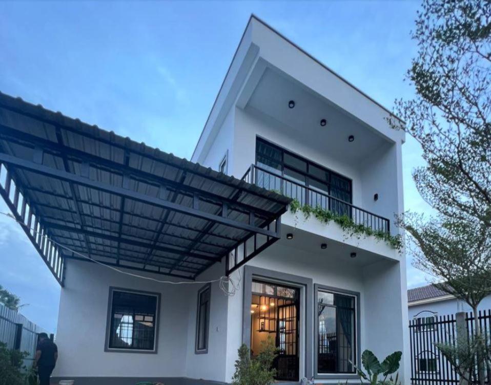 Hang Meas Boutique Hotel Kampot Exterior foto