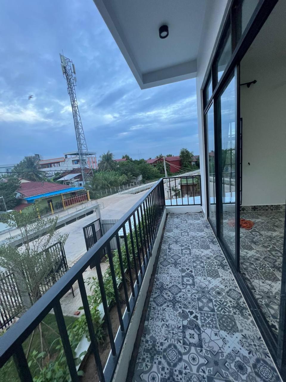 Hang Meas Boutique Hotel Kampot Exterior foto