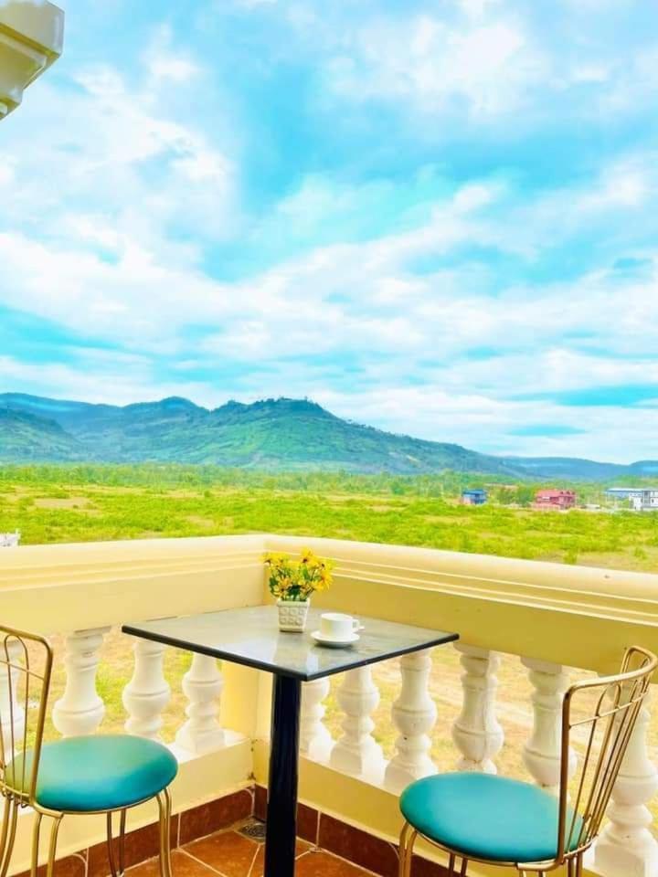 Hang Meas Boutique Hotel Kampot Exterior foto