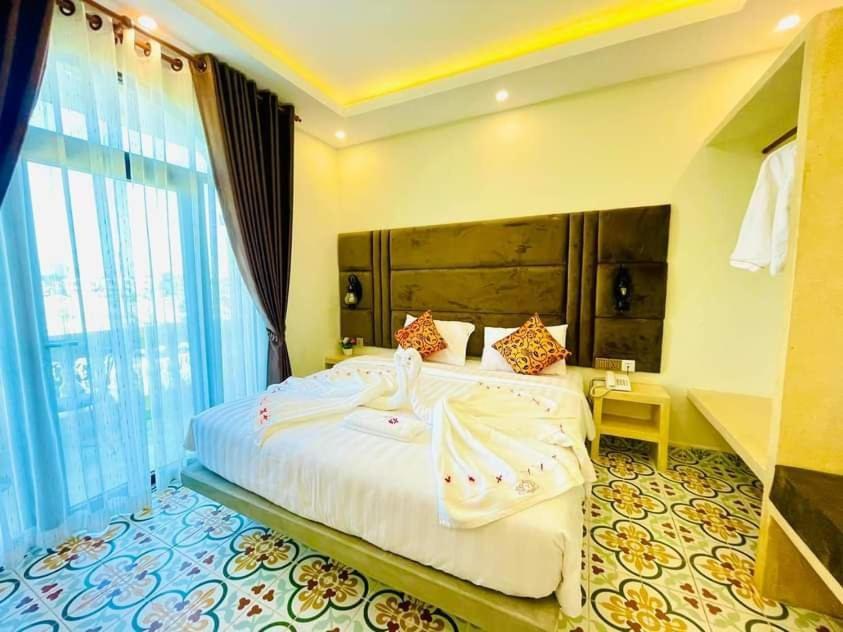 Hang Meas Boutique Hotel Kampot Exterior foto